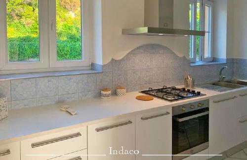 Villa In Forio Sleeps 4 With Pool Air Con And Wifi