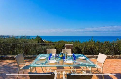Villa In Forio Sleeps 4 Includes Swimming Pool Air Con And Wifi