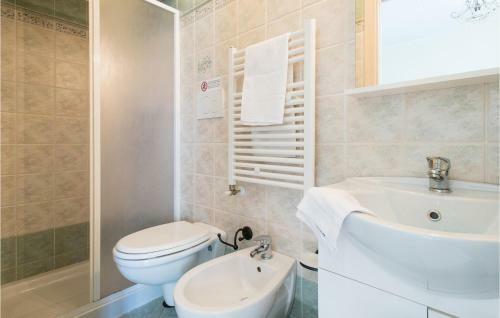 Four-bedroom Holiday Home In Casinina