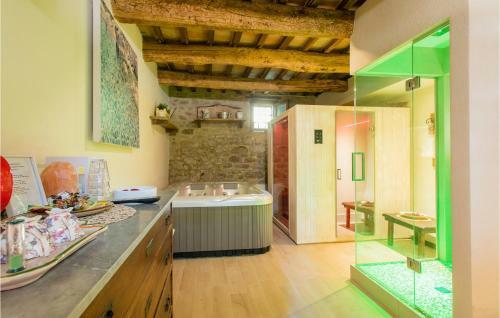 Four-bedroom Holiday Home In Casinina