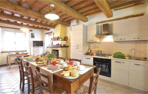 Four-bedroom Holiday Home In Casinina