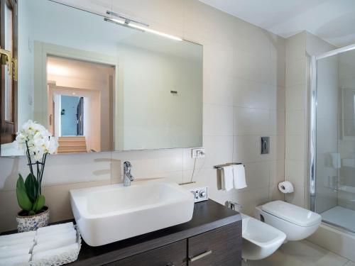Settefrati Villa Sleeps 6 Air Con Wifi