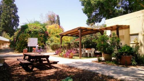 Apartamento Kibutz Tiratzvi - Country Lodging