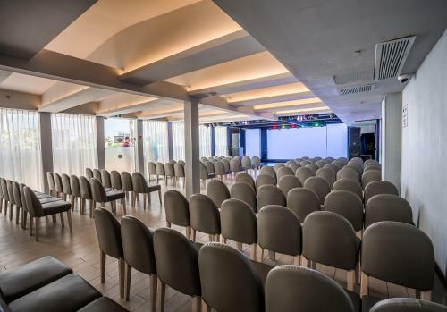Hotel Astral Coral