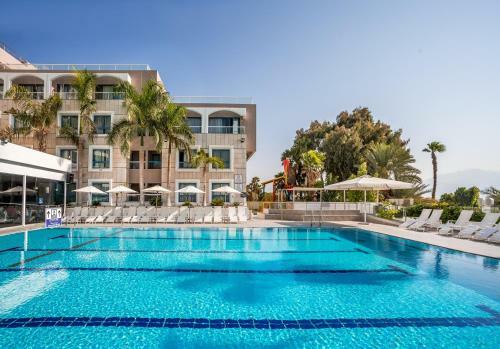 Hotel Astral Coral