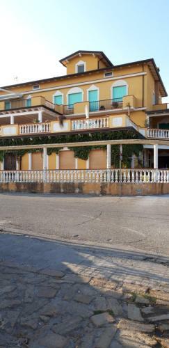 Miramare B&B Di Cerri Maria