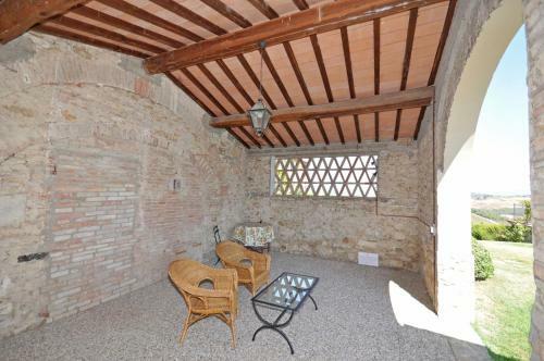 Le Bolle Apartment Sleeps 4 With Pool And Wifi