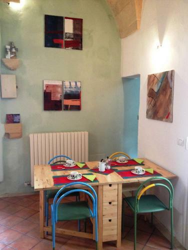 Lecce Apartment Sleeps 4 Air Con Wifi