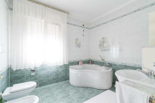 Immobiliarejvl-alghe Rosse