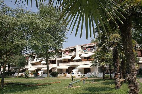 Apartamento Le Rondini 1st Floor With Terrace