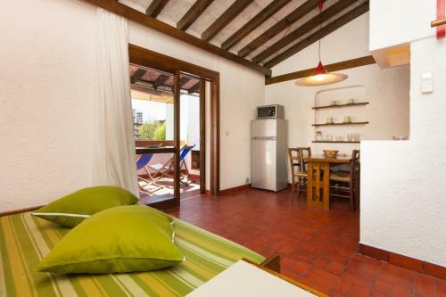 Apartamento Le Rondini 1st Floor With Terrace