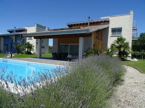 Villa Ocra