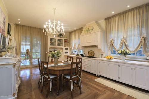 Villa Caiano Giglio