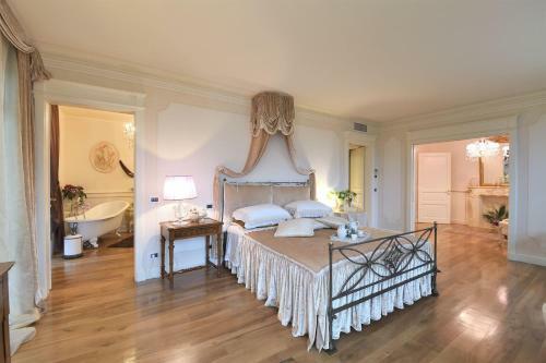 Villa Caiano Giglio