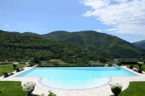 Villa Caiano Giglio