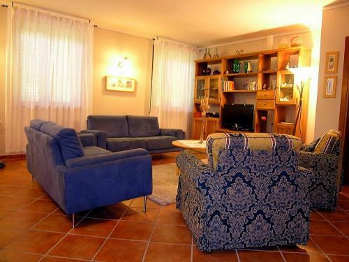 Loro Ciuffenna Villa Sleeps 12 Pool Wifi