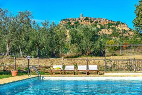 Civita Di Bagnoregio Villa Sleeps 7 Pool Air Con