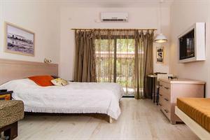 Hotel Ashdot Yaacov Ichud Kibbutz Country Lodging