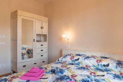 Bed & Breakfast In Lucus Guest House