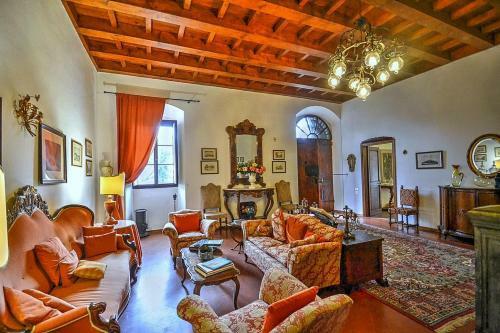 Villa In San Lazzaro Sleeps 2 With Pool And Wifi