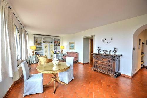 San Lazzaro Villa Sleeps 26 Pool Air Con Wifi