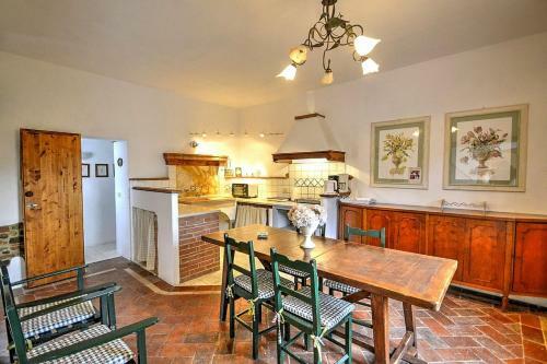 Betto Villa Sleeps 6 Wifi
