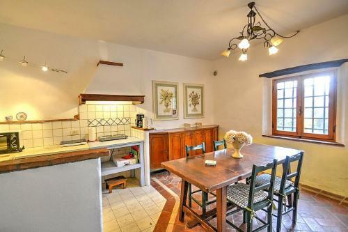 Betto Villa Sleeps 6 Wifi