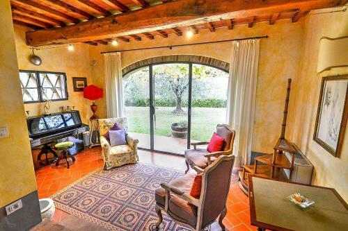 Betto Villa Sleeps 8 Pool Air Con Wifi