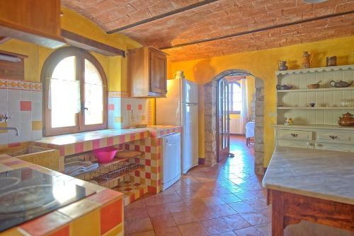 Pancole Villa Sleeps 12 Pool Wifi
