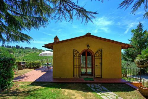 Gorgognano Apartment Sleeps 6 With Pool And Wifi