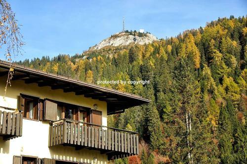 Romantic Apartment In Campiglio