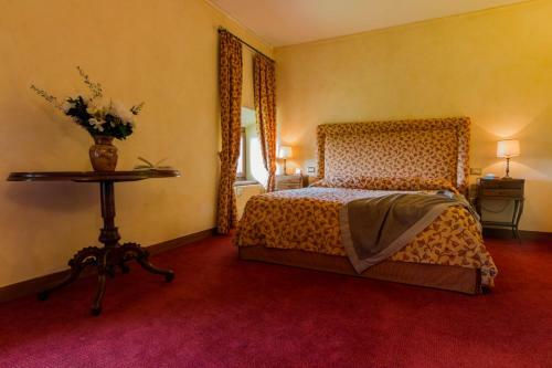Hostal Castello Di Susans