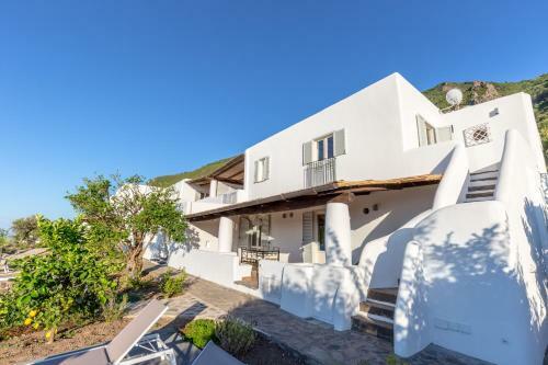 Le Case Del Sole - Terrazzi Panoramici Alle Isole Eolie