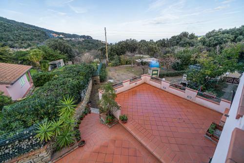 Apartamento Villa Su Due Piani A Marciana Marina