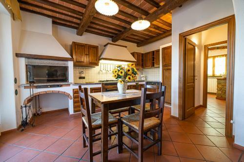 Apartamento Villa Su Due Piani A Marciana Marina