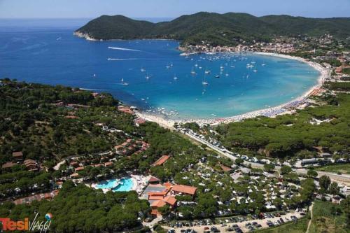 Apartamento Le Ginestre Di Campo A 300mt Dal Mare