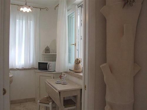 Apartment- Iris