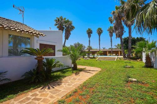 Villa Lory