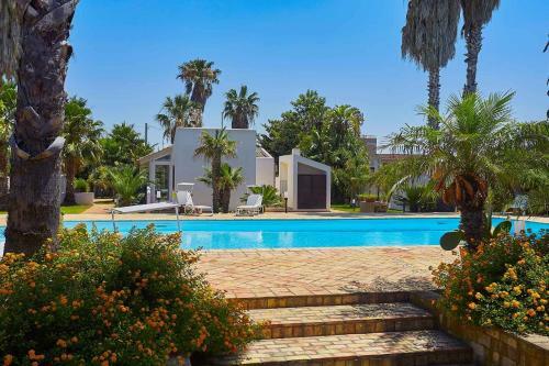 Villa Lory