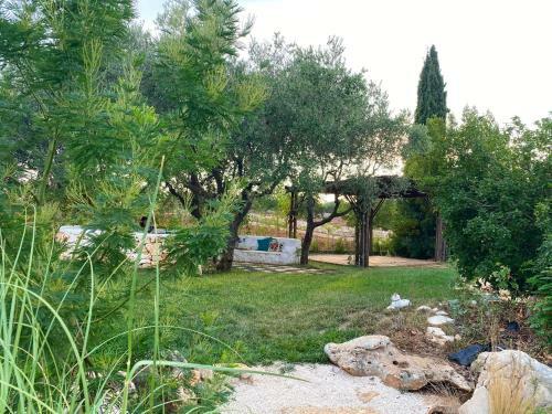 Ecletic Garden Trullo For 4 Near Alberobello