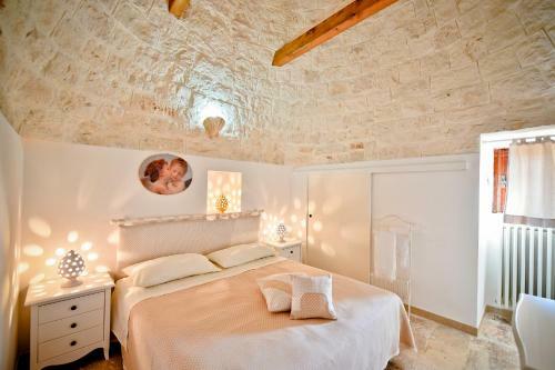 I Cinque Trulli With Swimming Pool