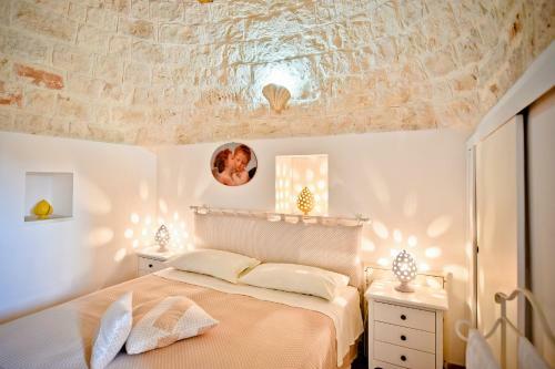 I Cinque Trulli With Swimming Pool