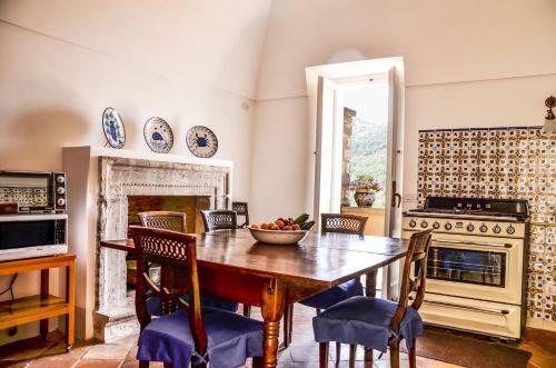 Amore Rentals - Villa Gioconda