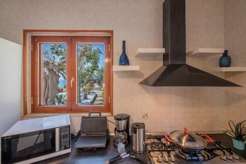 Amore Rentals - Villa Marina