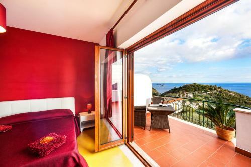 Amore Rentals - Villa Marina