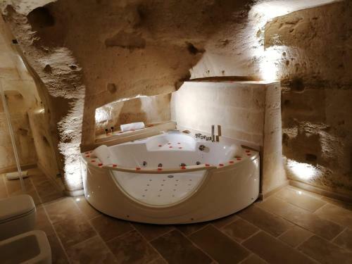 Hostal 5 Elementi Sassi Matera