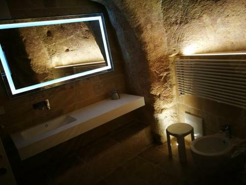 Hostal 5 Elementi Sassi Matera