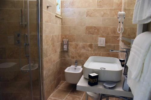 Hostal 5 Elementi Sassi Matera