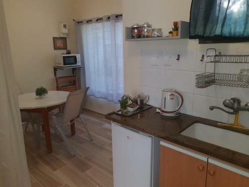 Hostal Gross Nofesh And Spa Guesthouse