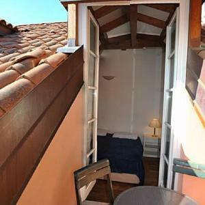 Meina Villa Sleeps 5 Pool Wifi